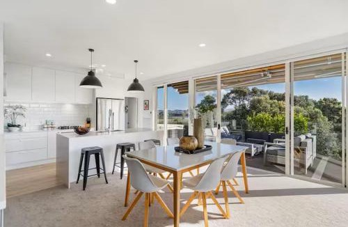 Waterview House | Ocean view Designer Standalone Villa Big Deck