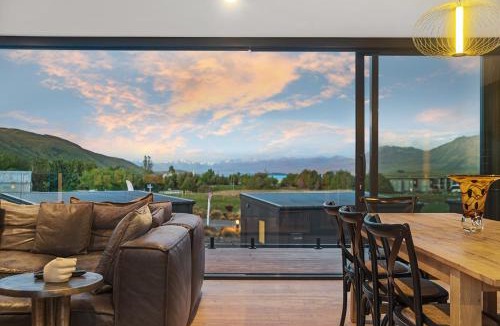 Lake Tekapo House | Farmview Lodge - Lake Tekapo Luxury