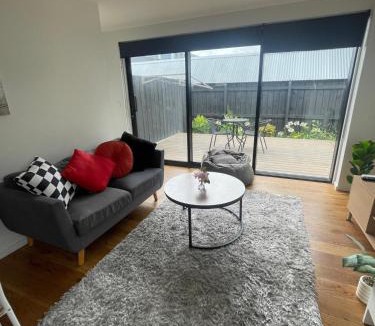 Addington Apartment | Stylish Spot in Addington Heart of Christchurch