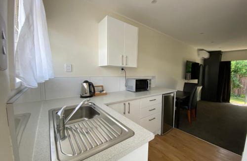 Paraparaumu Hotel | Paraparaumu Motel