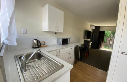 Paraparaumu Hotel | Paraparaumu Motel