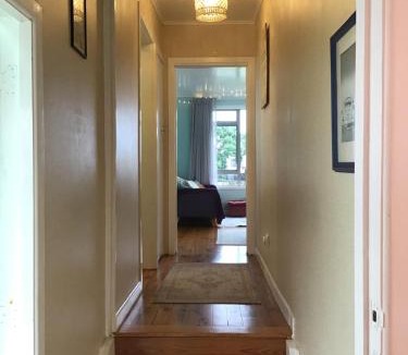 Bowentown House | Beach Belle