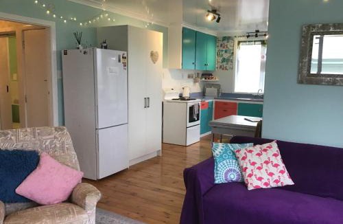 Bowentown House | Beach Belle