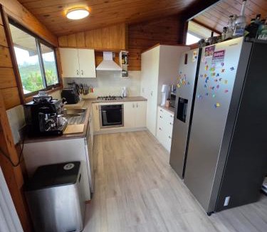Whangaroa House | The Cove - Whangaroa Holiday House