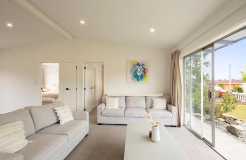 Clyde House | Newcastle Nook - Clyde Holiday Home