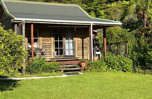 Collingwood Hostel | The Innlet, Country Apartments and Cottages