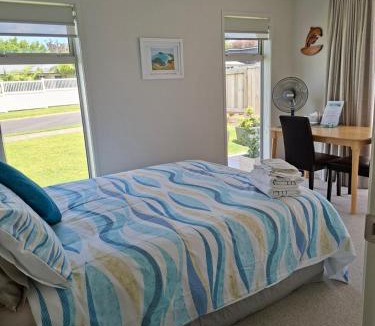 Athenree House | Time n Tide