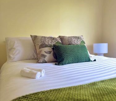 Gordonton House | Peaceful Country Escape in Gordonton - Green Meadows Cottage