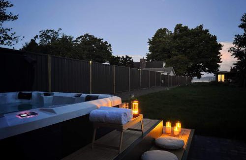 Ngongotaha House | Stillwater Residence - Lakeview Serenity Retreat