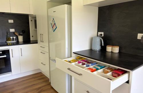 Atawhai Apartment | Guesthouse in Atawhai