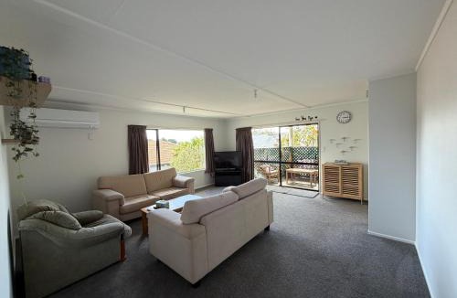 Atawhai Apartment | Guesthouse in Atawhai