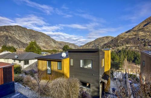 Arthur's Point Apartment | Shotover View - Family friendly close to Coronet Peak
