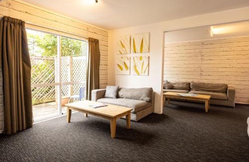 Taupo Hostel | Haka House Taupo