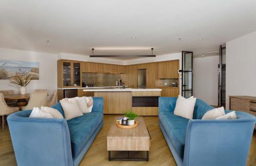 Mount Maunganui Apartment | Oceanside Haven Resort with Luxury Sea Views
