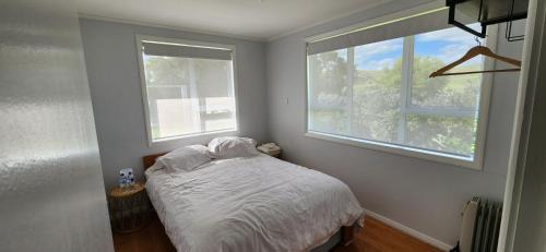 Whakapirau House | Country Harbourside Escape
