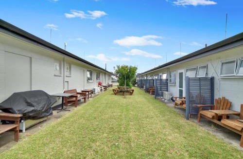 Whakatane Hotel | NauMai Motel