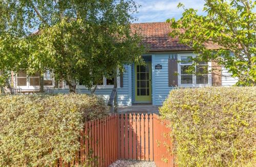 Martinborough House | Strasbourge Cottage