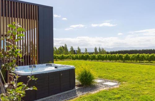 Dyerville House | 89 In The Vines
