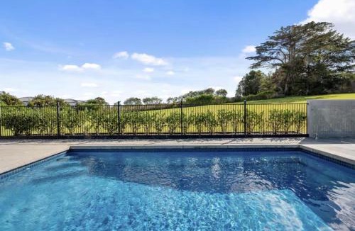 Kumeu Villa | The Wine Country Retreat by Homello