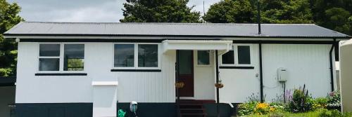 Taheke House | Saint Karas Retreat Cottage
