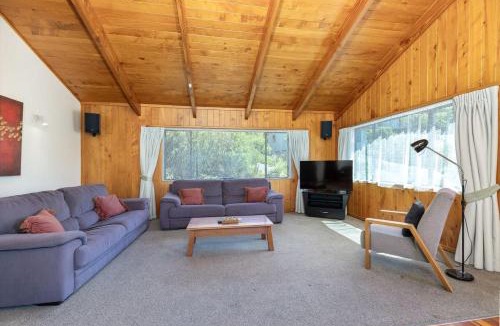 Kaiteriteri House | Sun Sea 3 Bedroom Holiday Home