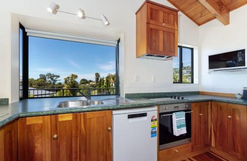 Kaiteriteri House | Sun Sea 3 Bedroom Holiday Home