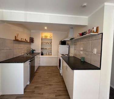 Whangarei House | Cozy 2-Bedroom House Rental in Whangrei, New Zealand