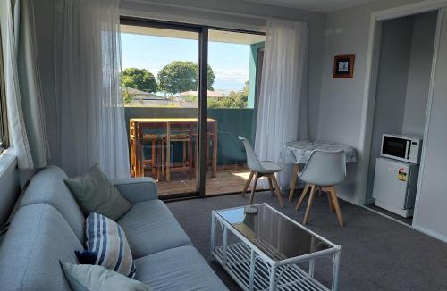 Motueka House | Motueka by the sea