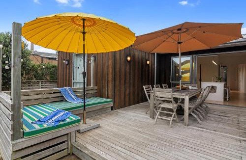 Omaha House | White Sands Haven - Omaha Family Escape