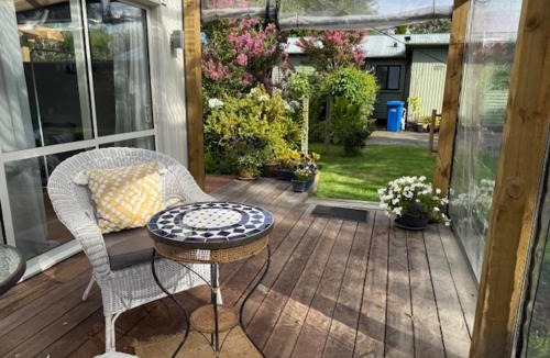 Havelock North Apartment | Just a little bit country