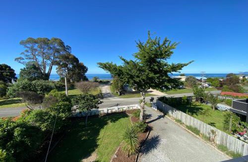 Patons Rock House | The Rock House, Patons Rock