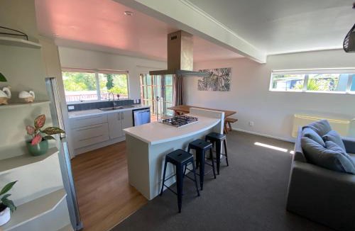 Patons Rock House | The Rock House, Patons Rock