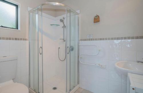 Tairua Bed & Breakfast | The Harbour View Tairua