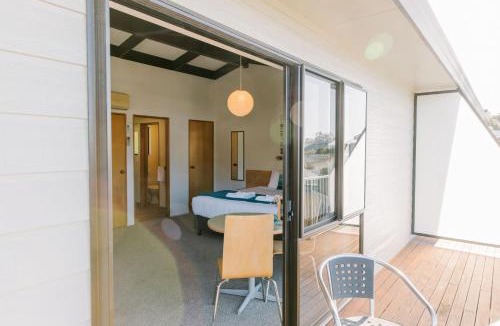 Kaiteriteri House | Studio Sea View Upper Level