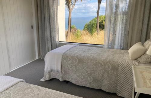 St. Clair Bed & Breakfast | Oceanview Haven B&B