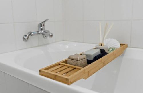 Helensville House | Clay Cottage