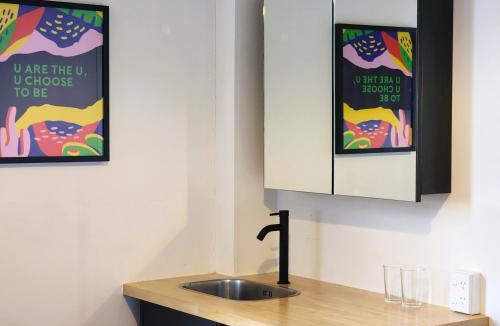 Carterton Hostel | Urban Lounge Sleepery Carterton