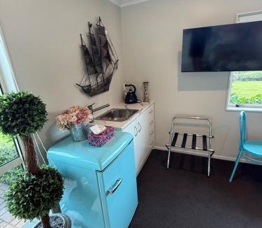 Waitomo Caves Bed & Breakfast | Waitomo Orchard Estate B&B