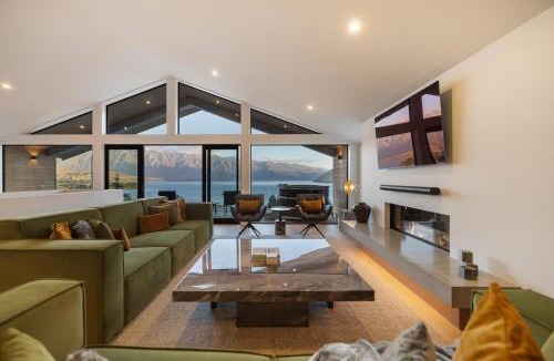 Fernhill House | The Lookout and The Retreat