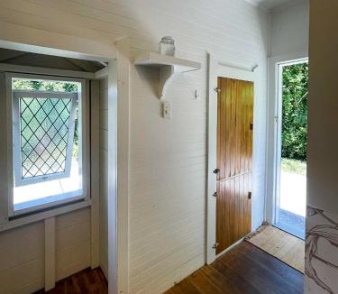 Ruby Bay House | Ruby Bay Beach Sleepout - 30 mins from Abel Tasman