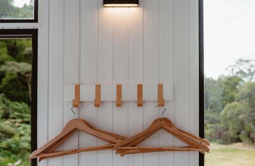 Kennedy Bay House | Omoho Stream X by Tiny Away
