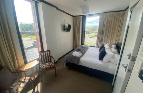 Lumsden Hotel | The Old Railway Hotel Lumsden