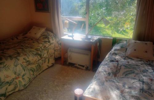 Waikanae House | Beside the lagoon - Waikanae Beach