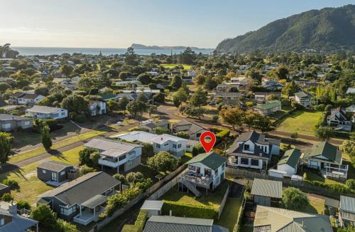 Pauanui House | Golden Horizon - Pauanui Holiday Home