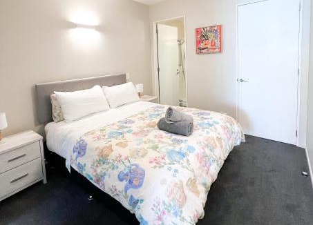 Te Aro Apartment | Elegant City Central Living