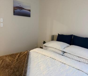 Karaka House | Stylish Retreat - Modern Comfort & Relaxing Stay