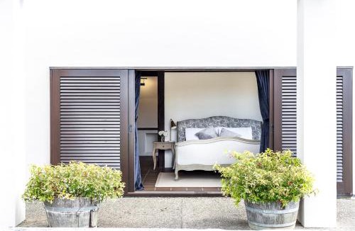 Warkworth Cabin | Matakana Estate Lodge with Indoor Pool