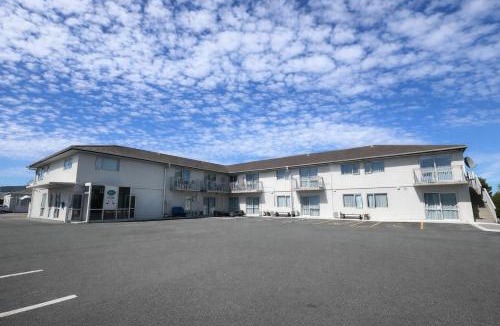 Petone Hotel | BKs Premier Motel Esplanade
