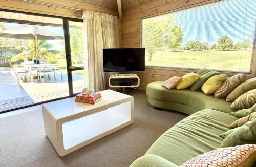 Pauanui House | Hosts on the Coast Pauanui Parkside Retreat