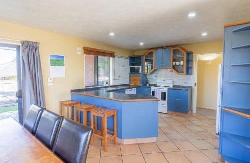 Wanaka House | Mt Iron Century Cottage